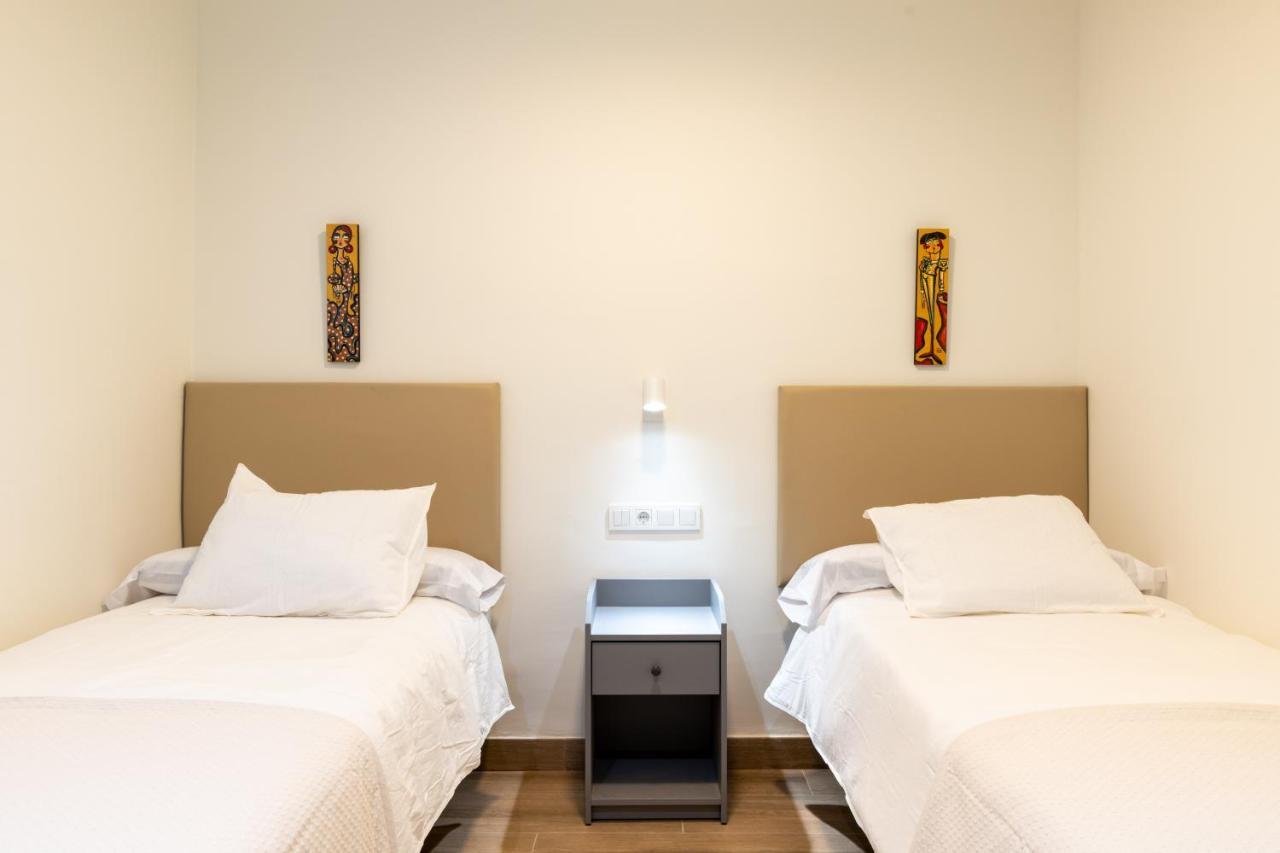 Apartamentos Cervantes 17 セビリア エクステリア 写真