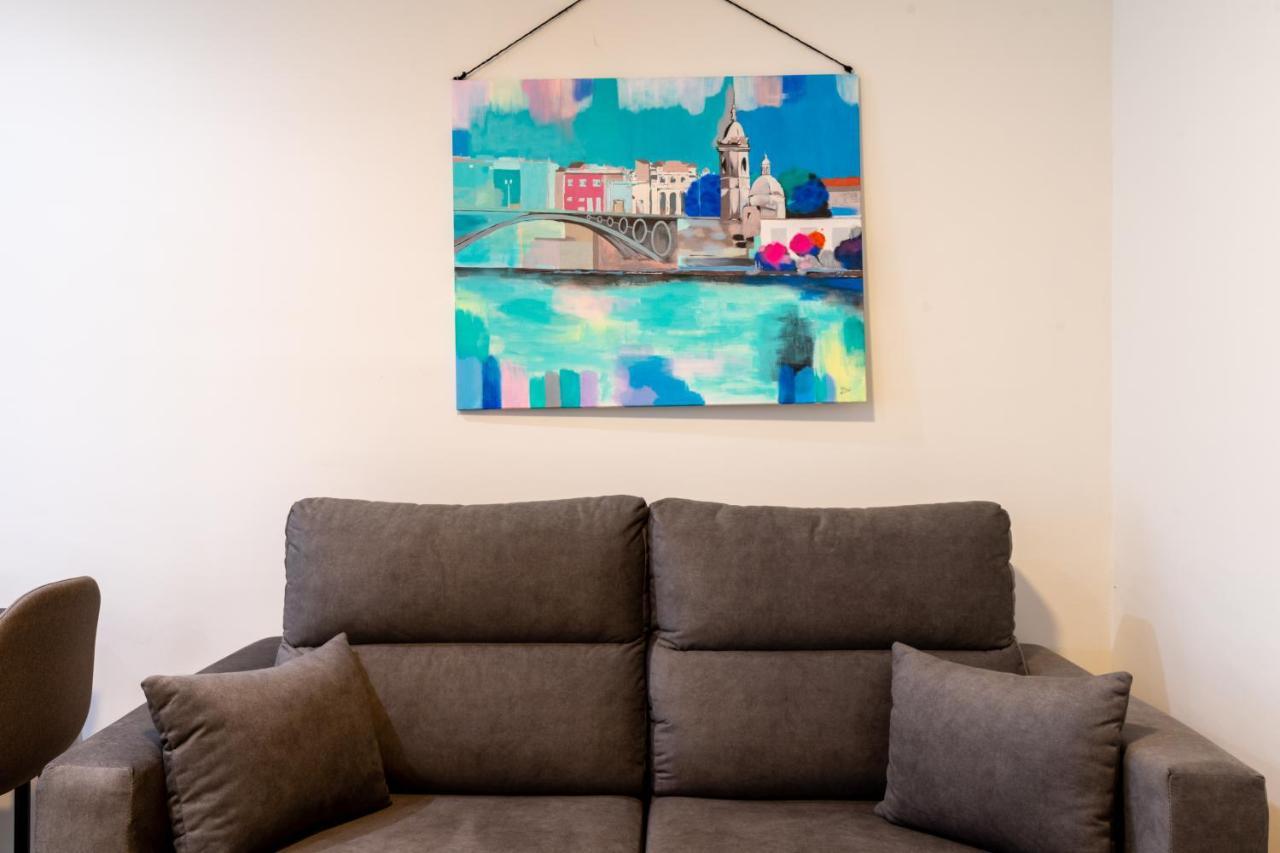 Apartamentos Cervantes 17 セビリア エクステリア 写真