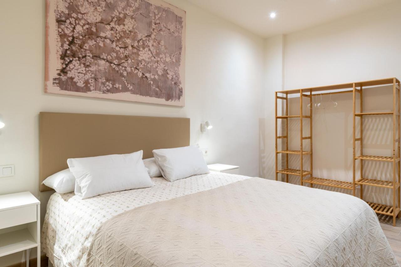 Apartamentos Cervantes 17 セビリア エクステリア 写真