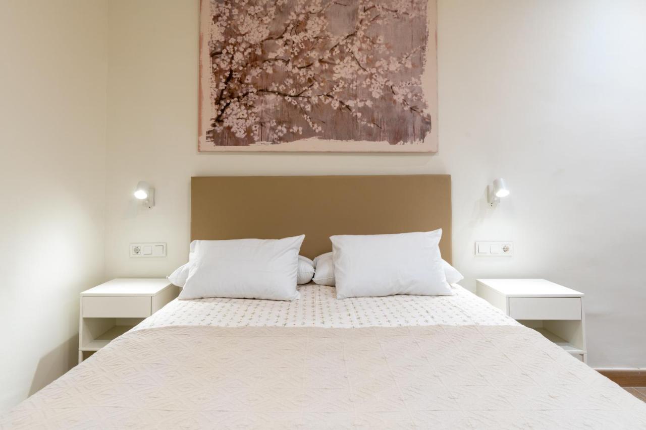 Apartamentos Cervantes 17 セビリア エクステリア 写真